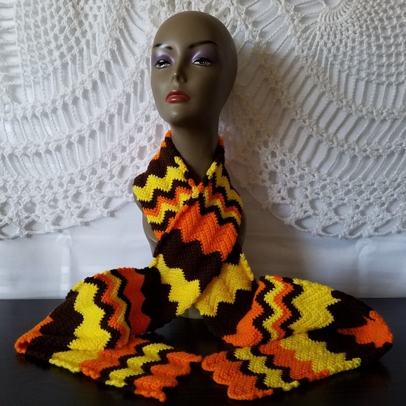 Scarf - Picture 1 of 6